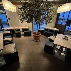 Auszeit Cafe & Hotel