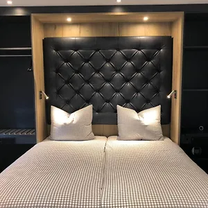 Deluxe Hotel Munich